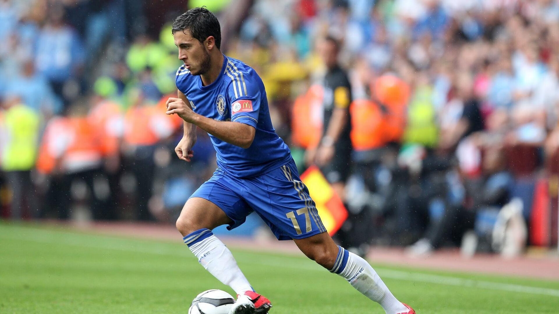 库里在全明星三分球大赛中，刷新多项记录，夺冠在望！，库里三分球大赛冠军是哪一年