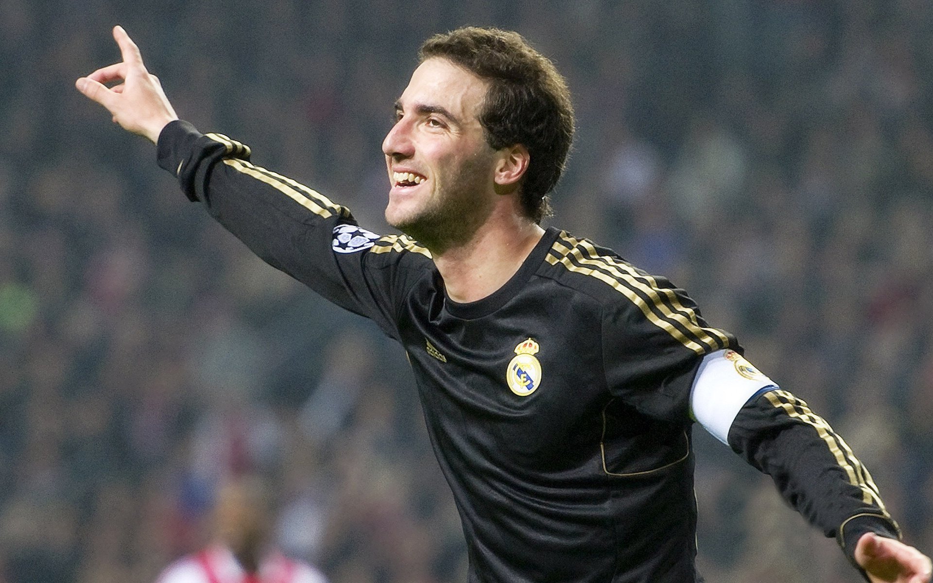 日本队创造多次进球机会,日本进球队员